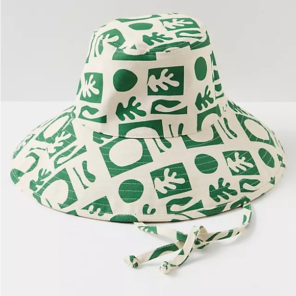 Lack Of Color Accessories - Lack of Color ‘Holiday Bucket’ hat in Formes Green, size M/L